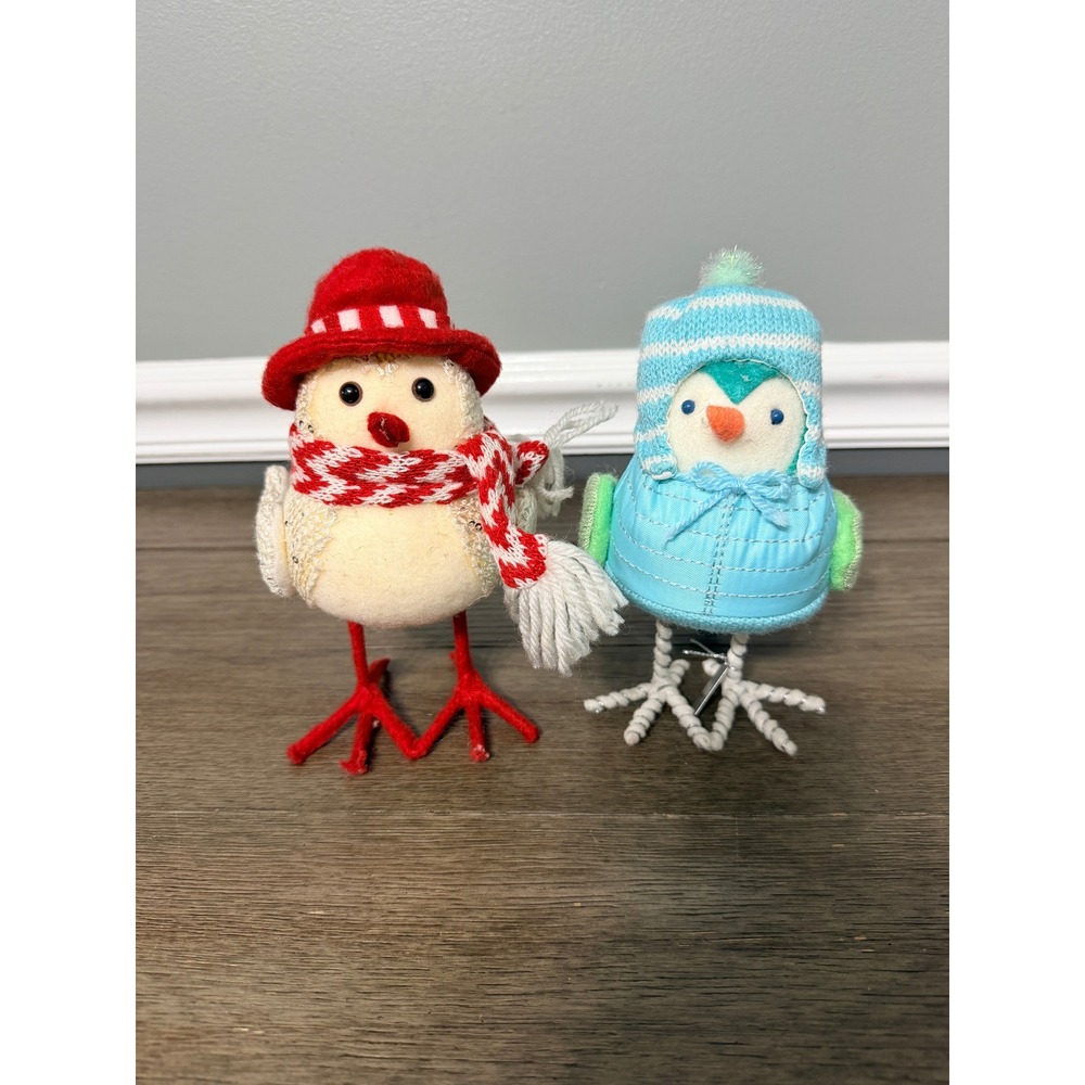 Target Wondershop 2018‎ Winter Fabric Bird Figurines